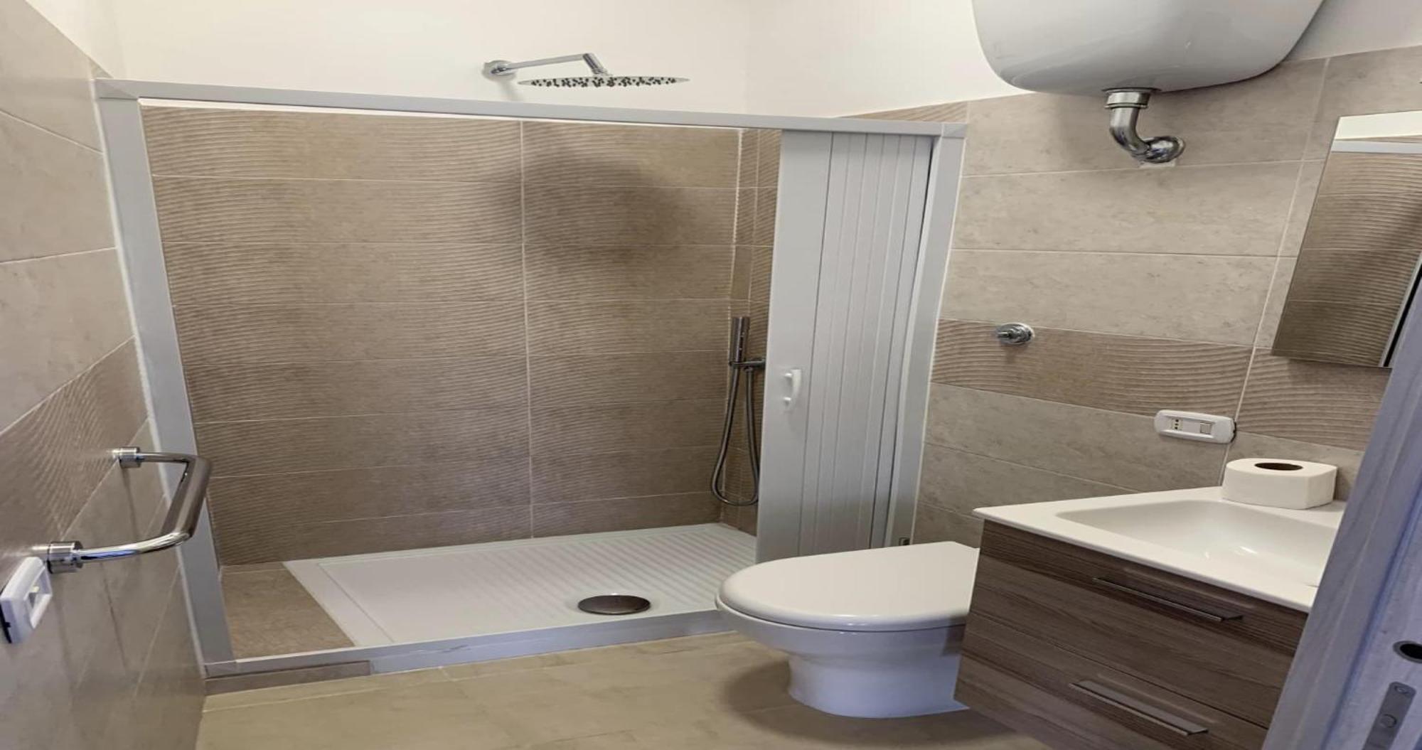 Miris Home Fast And Comfortable With Self Check In 8 Minutes Walk Near Naples Airport Exterior photo